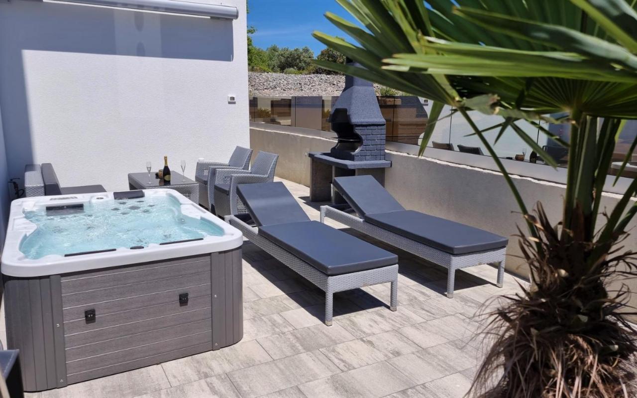 Bartol Luxury Apartments Krk Croatia, With Own Hot Tub - Whirlpool Krk Town Exterior foto